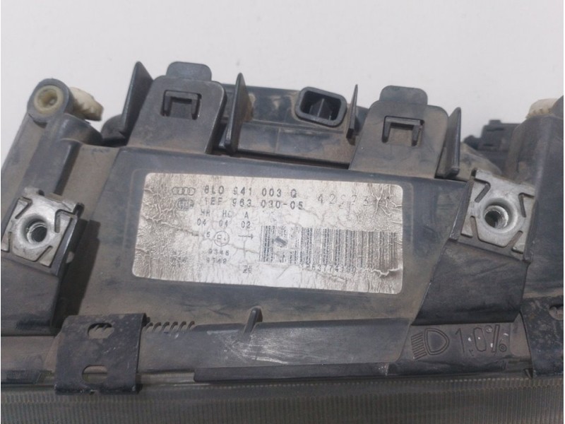 Recambio de faro izquierdo para nissan primera berlina (p12) acenta referencia OEM IAM 96350500  