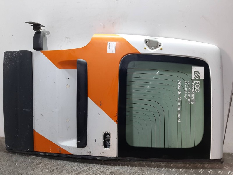 Recambio de porton trasero izquierdo para nissan interstar mod. 04 (x70) caja cerrada, l 2 h 2, techo referencia OEM IAM   