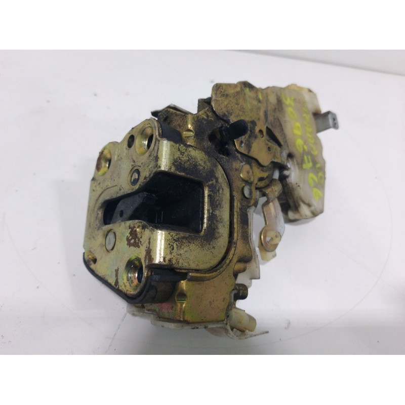 Recambio de cerradura puerta trasera derecha para nissan terrano/terrano.ii (r20) comfort referencia OEM IAM 8255250J01 2 PINES 