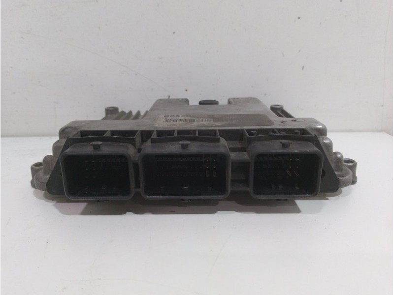 Recambio de centralita motor uce para renault scenic ii authentique referencia OEM IAM 0281011776  