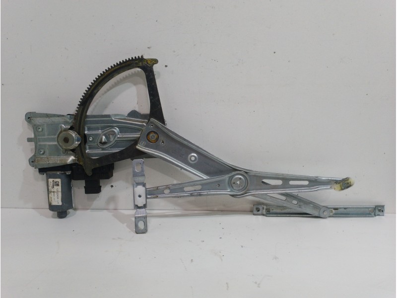 Recambio de elevalunas delantero izquierdo para opel zafira b cosmo referencia OEM IAM 13132434 6 PINES 