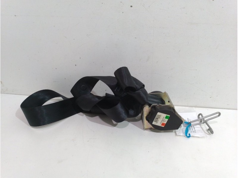 Recambio de cinturon seguridad trasero derecho para dacia sandero ambiance referencia OEM IAM 888416959R  