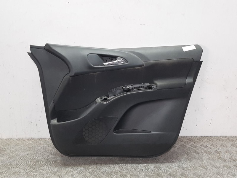 Recambio de guarnecido puerta delantera derecha para opel meriva b cosmo referencia OEM IAM 13313038  