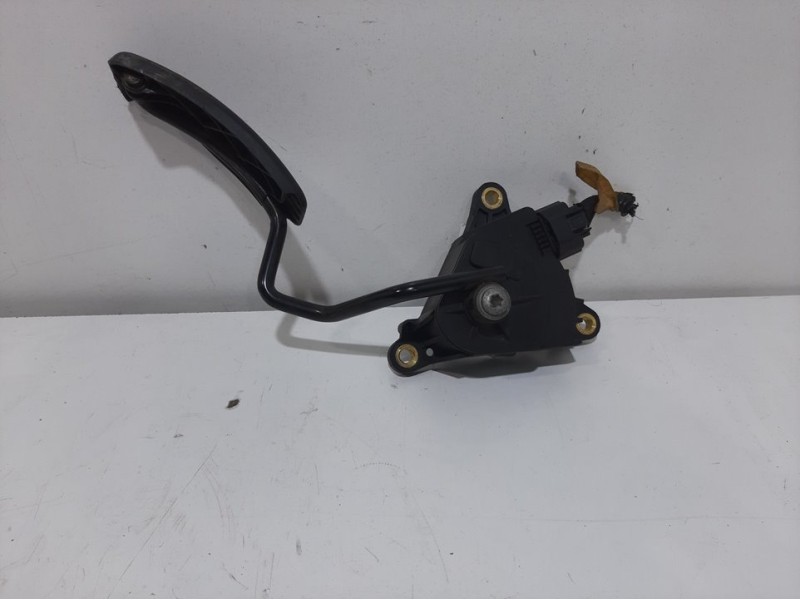 Recambio de pedal acelerador para renault clio iii authentique referencia OEM IAM 8200297342  