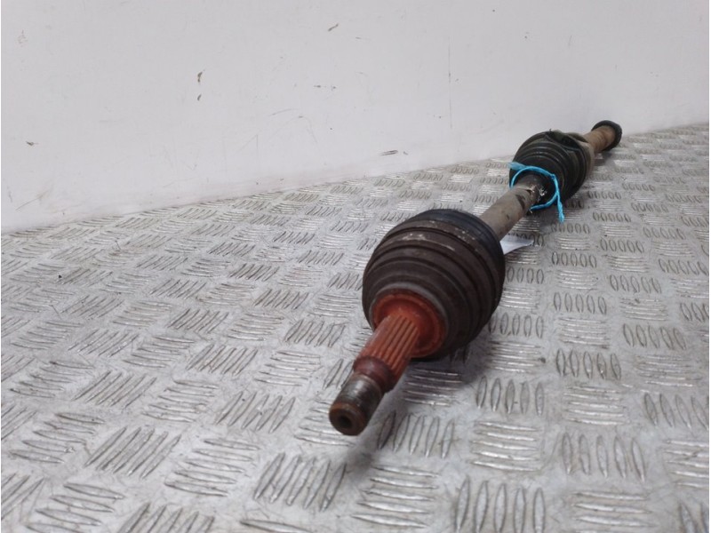 Recambio de transmision delantera derecha para renault clio iii authentique referencia OEM IAM 8200538738  