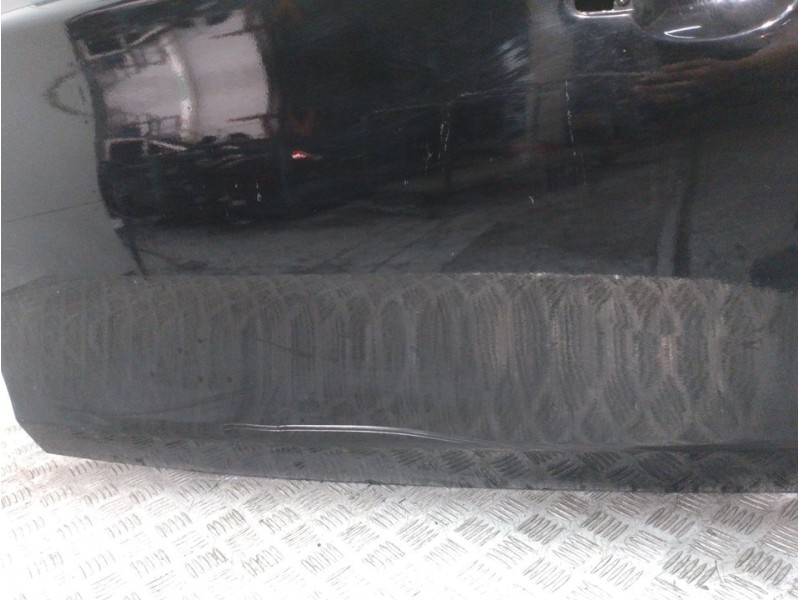 Recambio de puerta delantera izquierda para bmw serie 1 berlina (e81/e87) 116i referencia OEM IAM 41007207445 NEGRO 