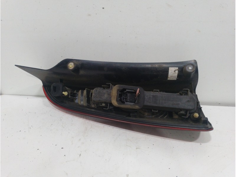 Recambio de piloto trasero derecho para renault espace iv (jk0) impulsion imusic referencia OEM IAM   