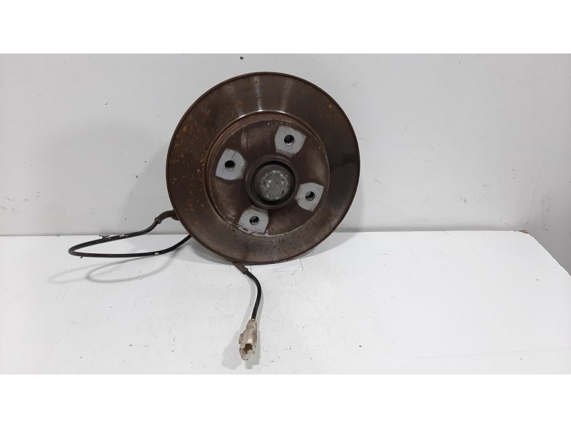 Recambio de mangueta delantera izquierda para citroën c4 berlina collection referencia OEM IAM 364696  