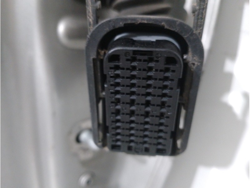 Recambio de puerta delantera izquierda para renault espace iv (jk0) impulsion imusic referencia OEM IAM   PLATA