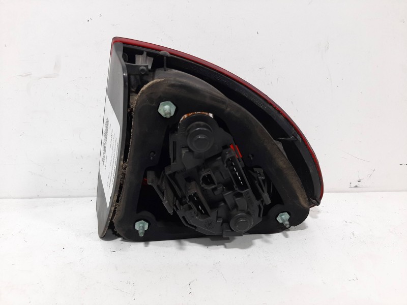 Recambio de piloto trasero izquierdo para seat leon (1m1) sport referencia OEM IAM   