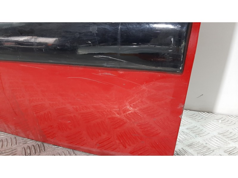 Recambio de puerta delantera izquierda para daewoo matiz cd referencia OEM IAM 96610963 ROJO 
