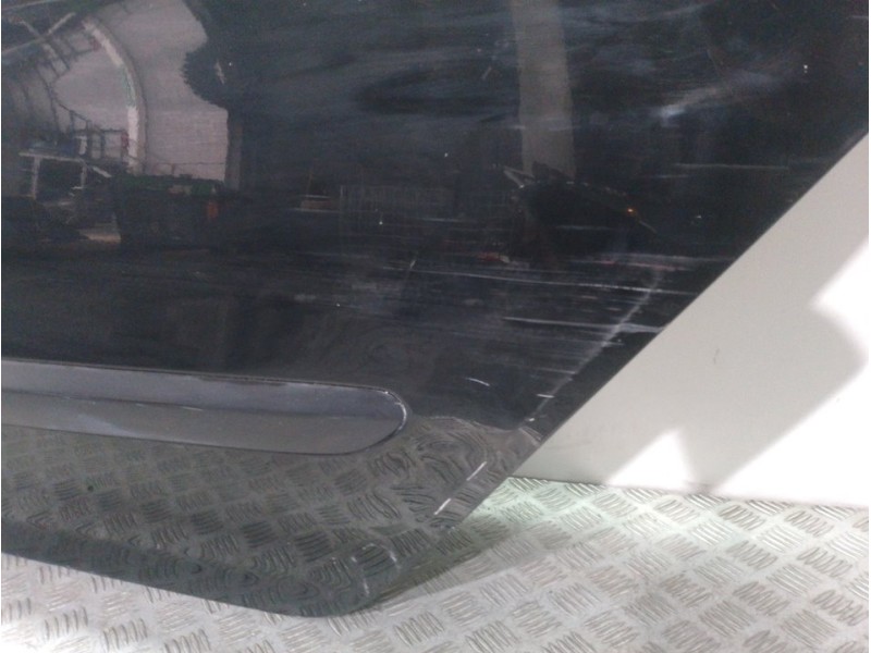 Recambio de puerta trasera izquierda para peugeot 308 confort referencia OEM IAM 9006L7 NEGRO 