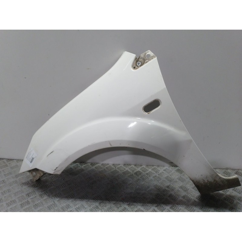 Recambio de aleta delantera izquierda para ford fiesta (cbk) ambiente referencia OEM IAM 6S61A16016AA BLANCO 