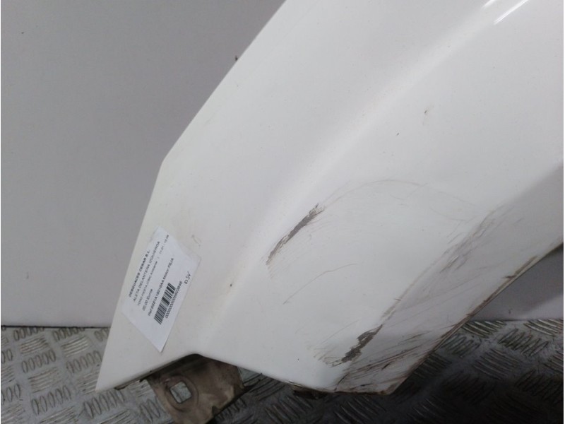Recambio de aleta delantera izquierda para ford fiesta (cbk) ambiente referencia OEM IAM 6S61A16016AA BLANCO 