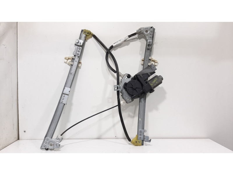 Recambio de elevalunas delantero derecho para citroën xsara berlina 1.6i exclusive referencia OEM IAM 9222H2 CONFORT 