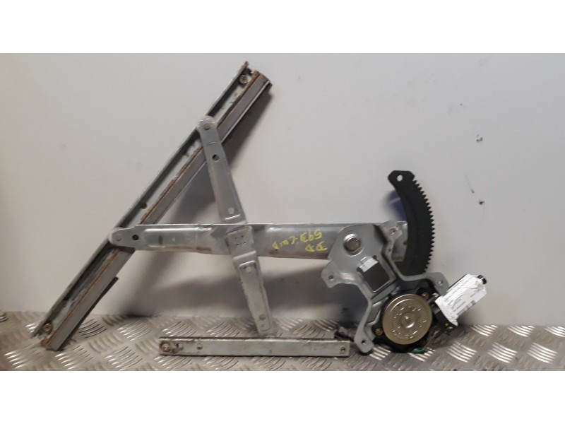 Recambio de elevalunas delantero derecho para daewoo matiz cd referencia OEM IAM 96323235  