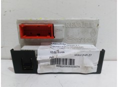 Recambio de pantalla multifuncion para renault megane ii coupe/cabrio confort dynamique referencia OEM IAM 8200107839   2