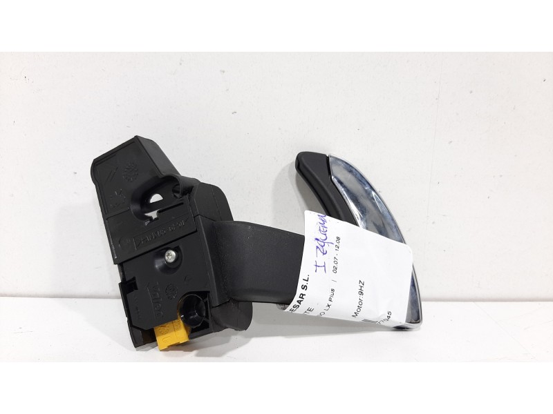 Recambio de mando volante para citroën c4 picasso lx plus referencia OEM IAM 96591774XT  