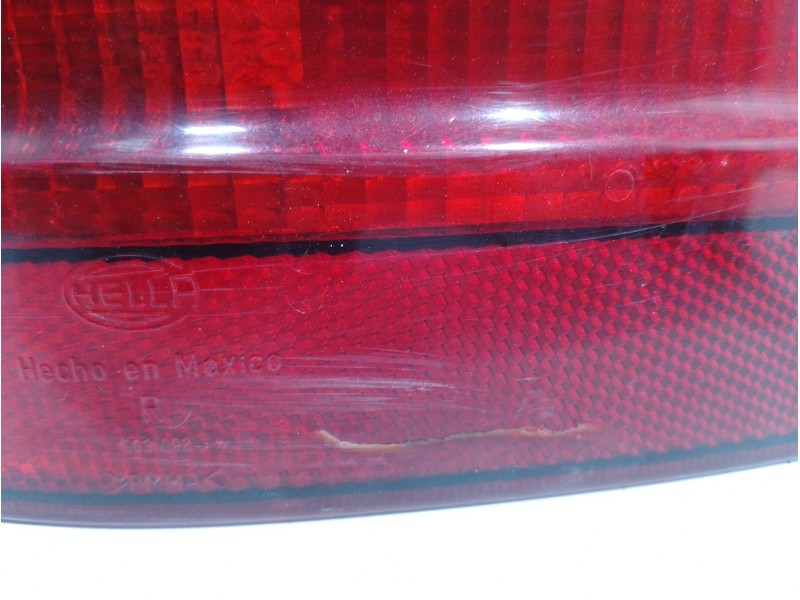 Recambio de piloto trasero derecho para mercedes-benz clase m (w163) 320 (163.154) referencia OEM IAM 1638200264  