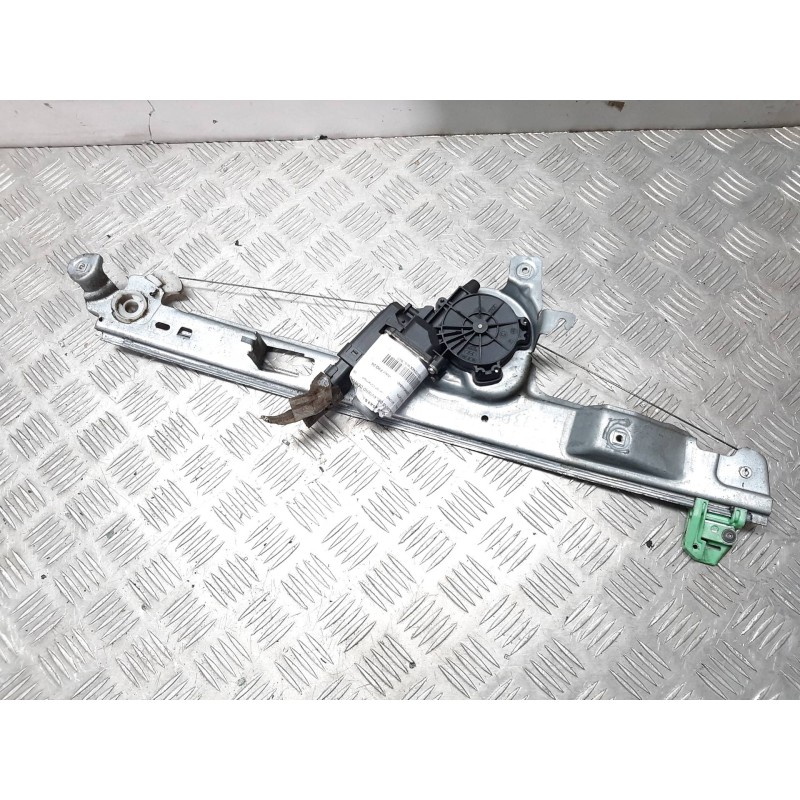 Recambio de elevalunas delantero derecho para renault scenic ii confort dynamique referencia OEM IAM 8200646840  