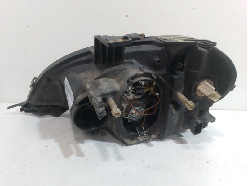Recambio de faro derecho para mercedes-benz clase m (w163) 320 (163.154) referencia OEM IAM 163820386164  