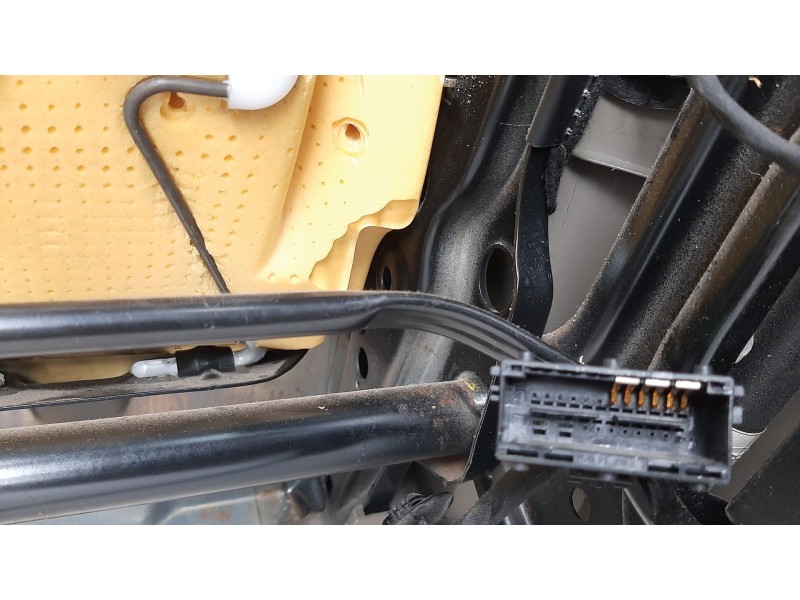 Recambio de asiento delantero derecho para renault scenic ii grand confort dynamique referencia OEM IAM   