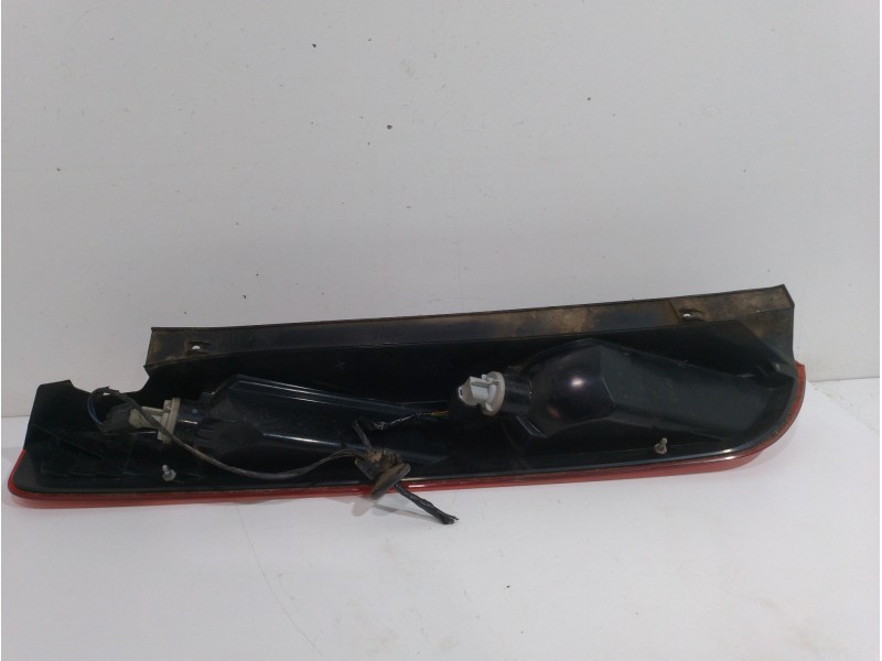 Recambio de piloto trasero derecho para ford focus berlina (cap) ambiente (d) referencia OEM IAM 4M5113404A  