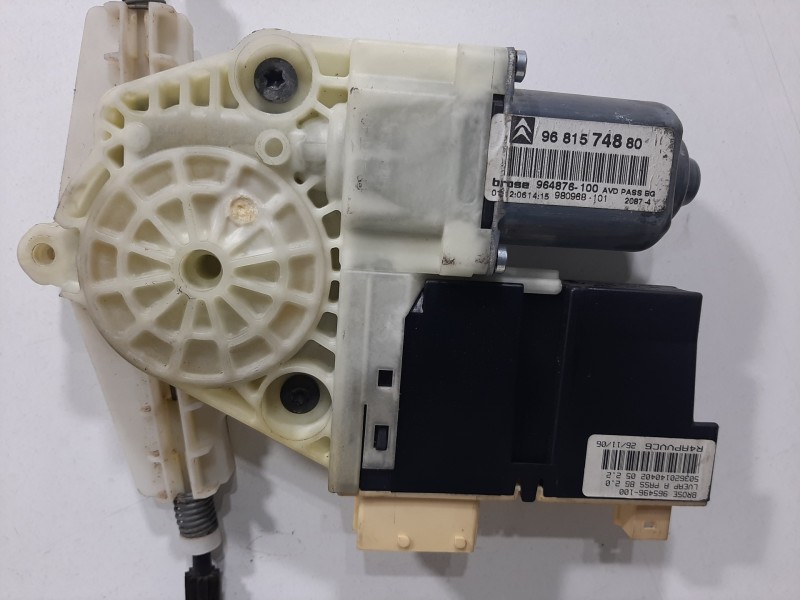 Recambio de elevalunas delantero derecho para citroën c4 berlina collection referencia OEM IAM 9681574880  