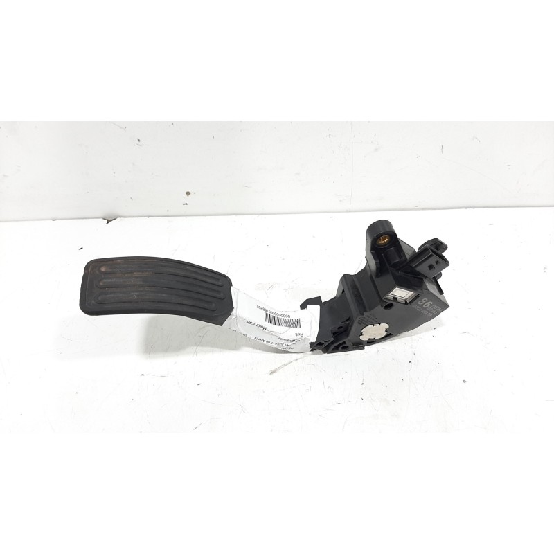 Recambio de pedal acelerador para nissan juke (f15) acenta referencia OEM IAM 180023RA0B  