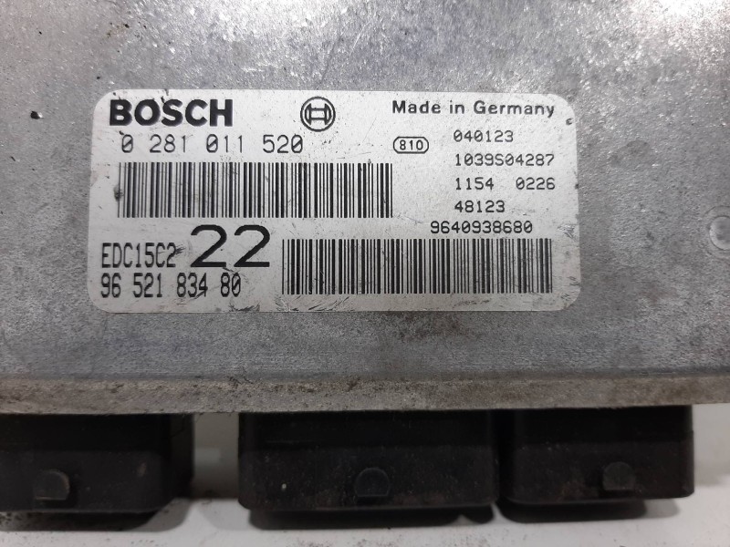 Recambio de centralita motor uce para peugeot 406 berlina (s1/s2) srdt referencia OEM IAM 0281011520 9652183480 