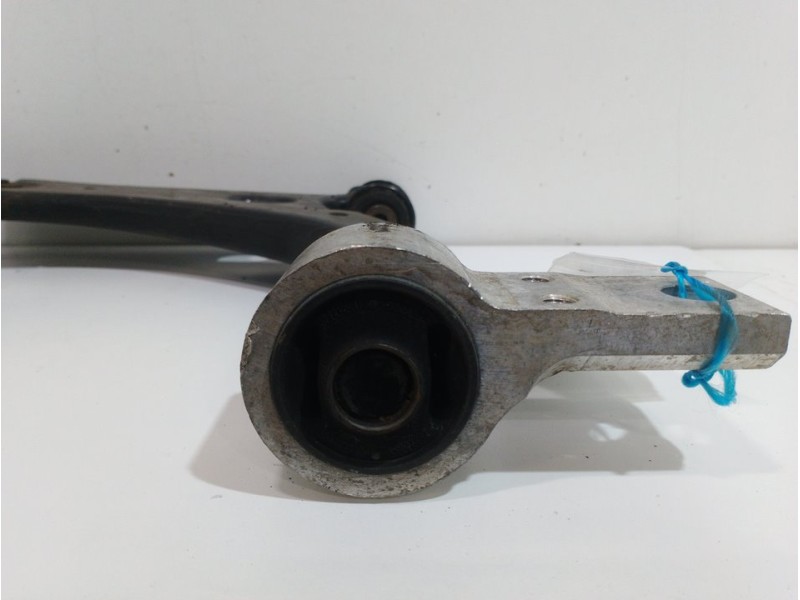 Recambio de brazo suspension inferior delantero derecho para ford fusion (cbk) ambiente referencia OEM IAM 1436169  