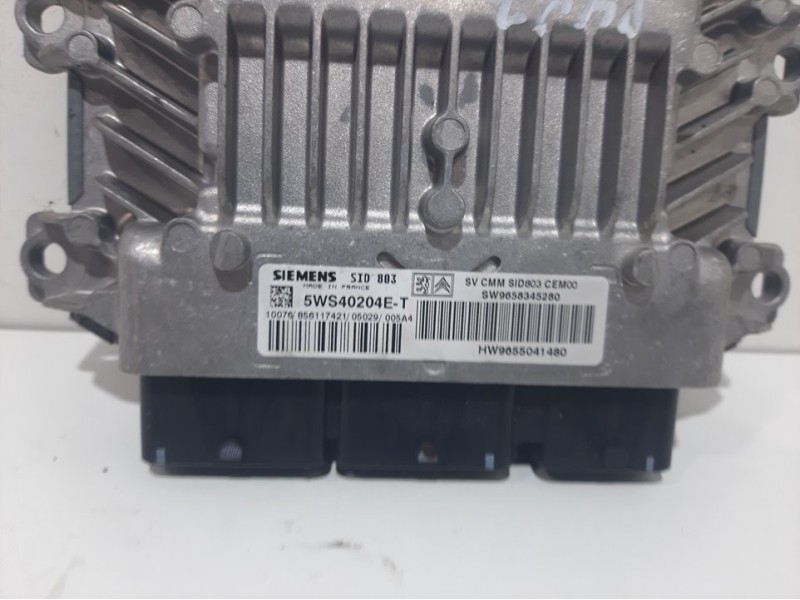 Recambio de centralita motor uce para peugeot 407 st confort referencia OEM IAM 5WS40204E SIEMENS 