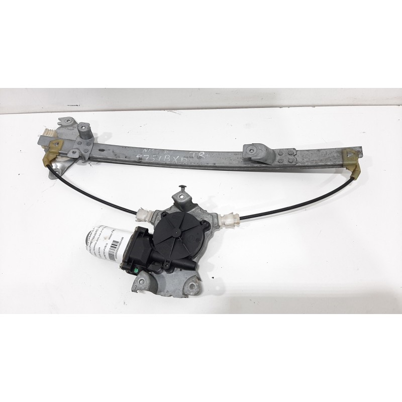 Recambio de elevalunas trasero izquierdo para nissan primera berlina (p12) acenta referencia OEM IAM 82701AV610  