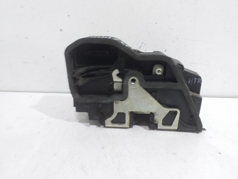 Recambio de cerradura puerta trasera derecha para bmw serie 1 berlina (e81/e87) 120d referencia OEM IAM 51227202148  