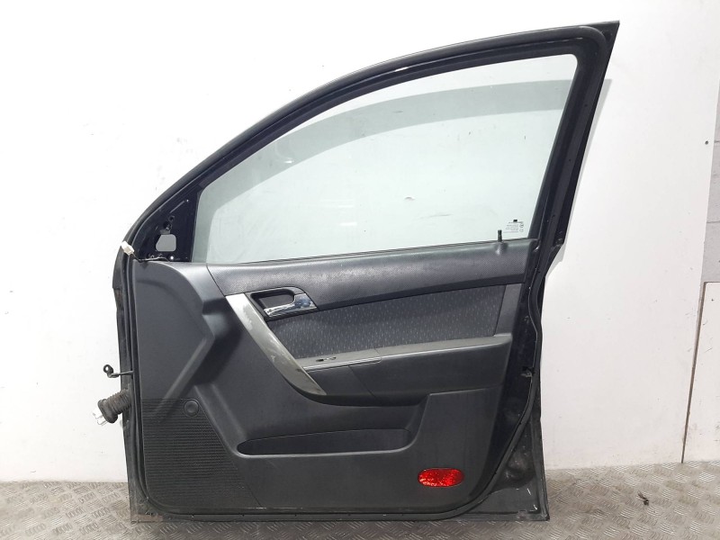 Recambio de puerta delantera derecha para opel vectra c berlina 2.0 dti referencia OEM IAM  NEGRO 