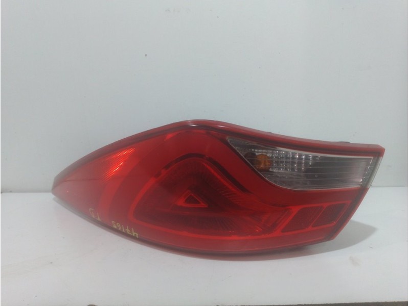 Recambio de piloto trasero derecho para hyundai sonata (yf) comfort referencia OEM IAM 924023S010  