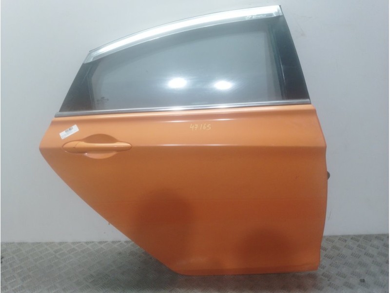 Recambio de puerta trasera derecha para hyundai sonata (yf) comfort referencia OEM IAM  NARANJA 