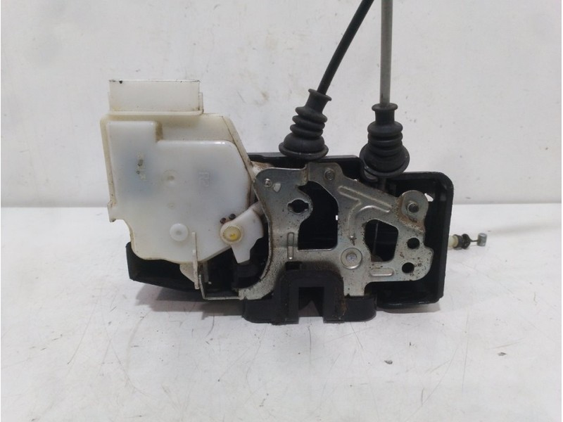 Recambio de cerradura puerta delantera derecha para kia carens (un) active referencia OEM IAM 813201D020 6 PINES 