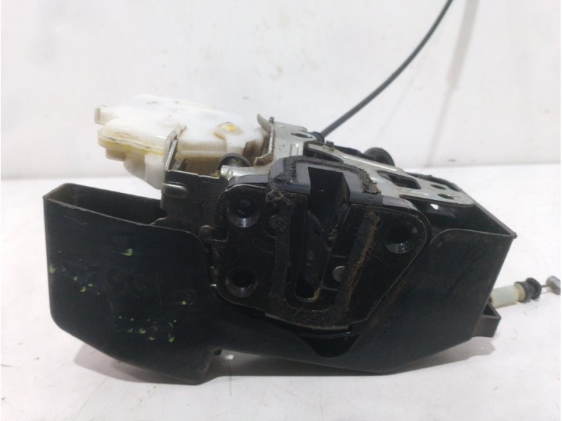 Recambio de cerradura puerta delantera derecha para kia carens (un) active referencia OEM IAM 813201D020 6 PINES 