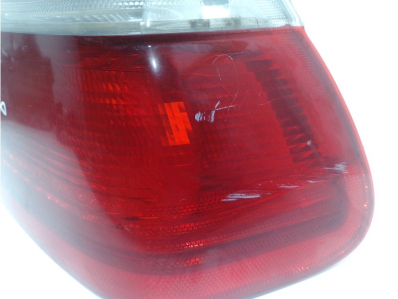 Recambio de piloto trasero derecho para bmw serie 3 berlina (e46) 320d referencia OEM IAM 63218383822   Recambio de piloto trasero derecho para bmw serie 3 berlina (e46) 320d referencia OEM IAM 63218383822