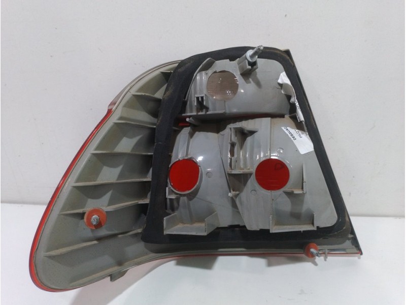 Recambio de piloto trasero derecho para bmw serie 3 berlina (e46) 320d referencia OEM IAM 63218383822   Recambio de piloto trasero derecho para bmw serie 3 berlina (e46) 320d referencia OEM IAM 63218383822