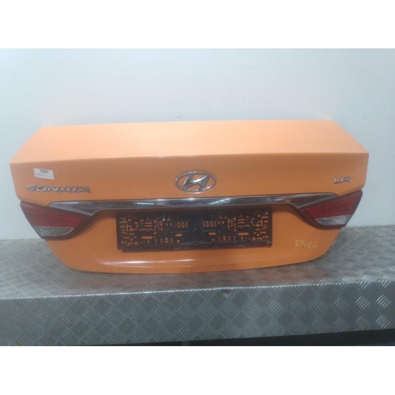 Recambio de tapa maletero para hyundai sonata (yf) comfort referencia OEM IAM 692003S000 NARANJA 