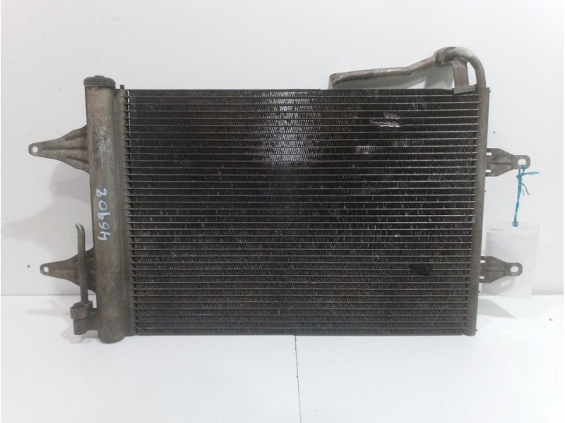 Recambio de condensador / radiador aire acondicionado para seat ibiza (6l1) reference referencia OEM IAM 6Q0820411K  