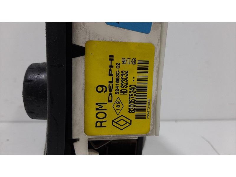 Recambio de mando calefaccion / aire acondicionado para renault megane ii berlina 3p emotion referencia OEM IAM 7701056964  