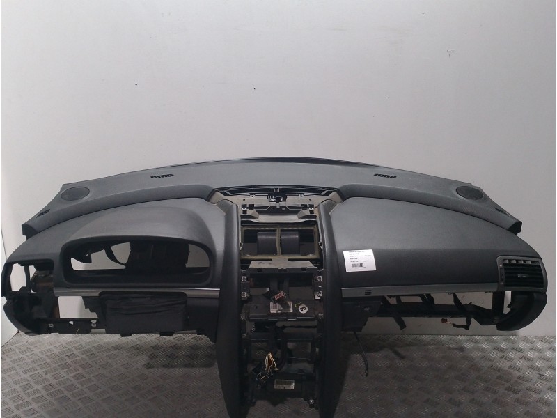 Recambio de salpicadero para peugeot 407 st confort referencia OEM IAM 8211HW   Recambio de salpicadero para peugeot 407 st confort referencia OEM IAM 8211HW