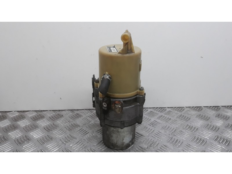 Recambio de bomba direccion para mazda 3 berlina (bk) 1.6 crdt active referencia OEM IAM 995116030  