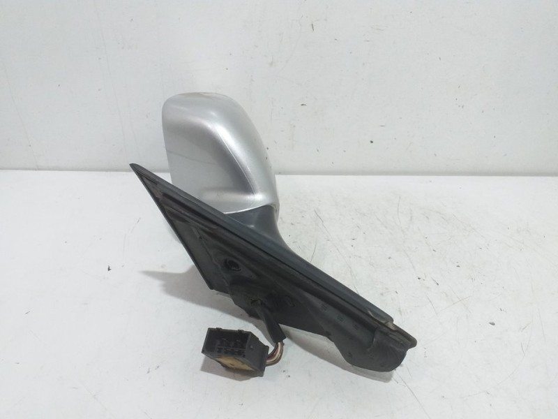 Recambio de retrovisor izquierdo para audi a3 (8l) 1.9 tdi ambiente referencia OEM IAM 010480  