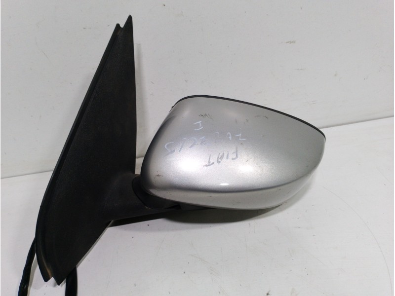 Recambio de retrovisor izquierdo para fiat stilo (192) 1.6 16v active referencia OEM IAM 0735359855  