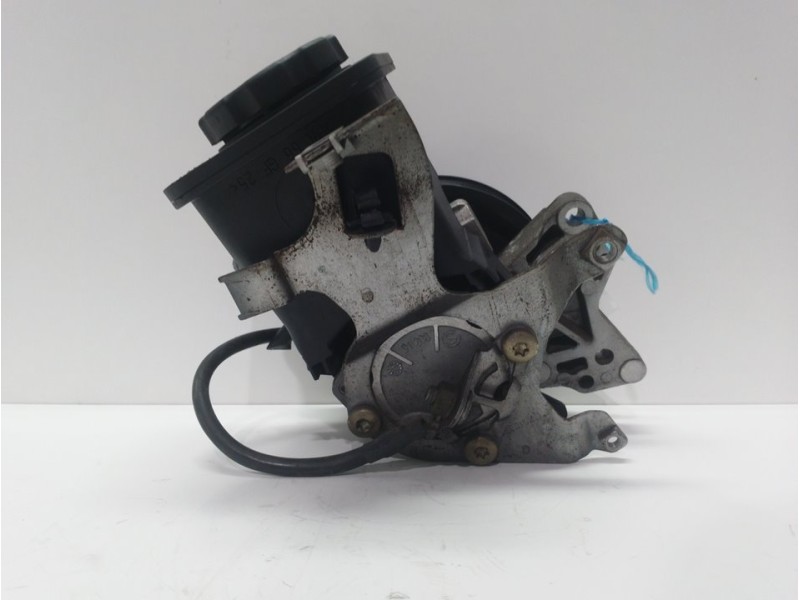 Recambio de bomba direccion para bmw serie 3 berlina (e46) 320d referencia OEM IAM  6756575 
