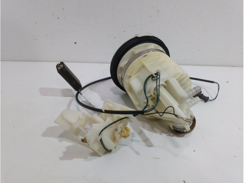 Recambio de bomba combustible para bmw mini (r50,r53) one referencia OEM IAM 7177975  